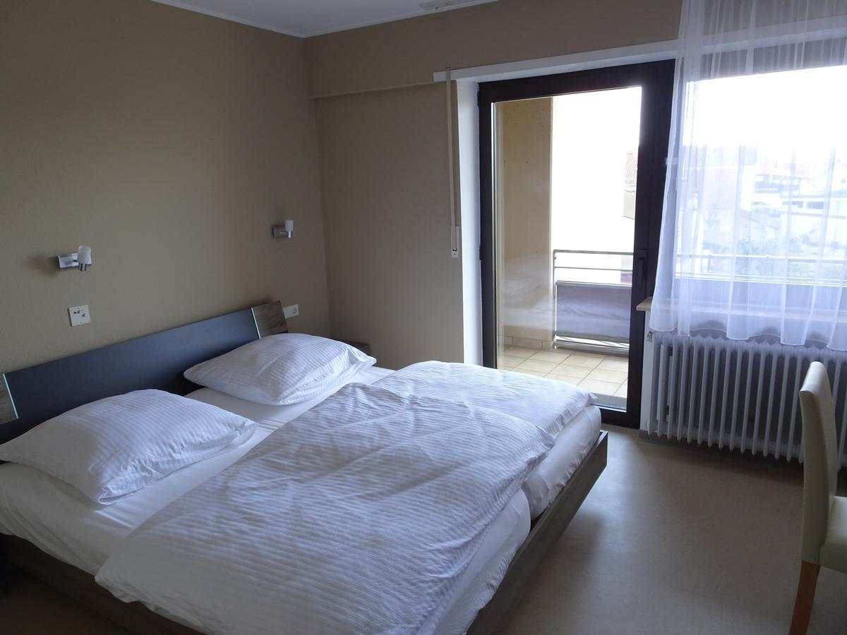 Hotel-Pension Schlossgarten Trippstadt Eksteriør bilde